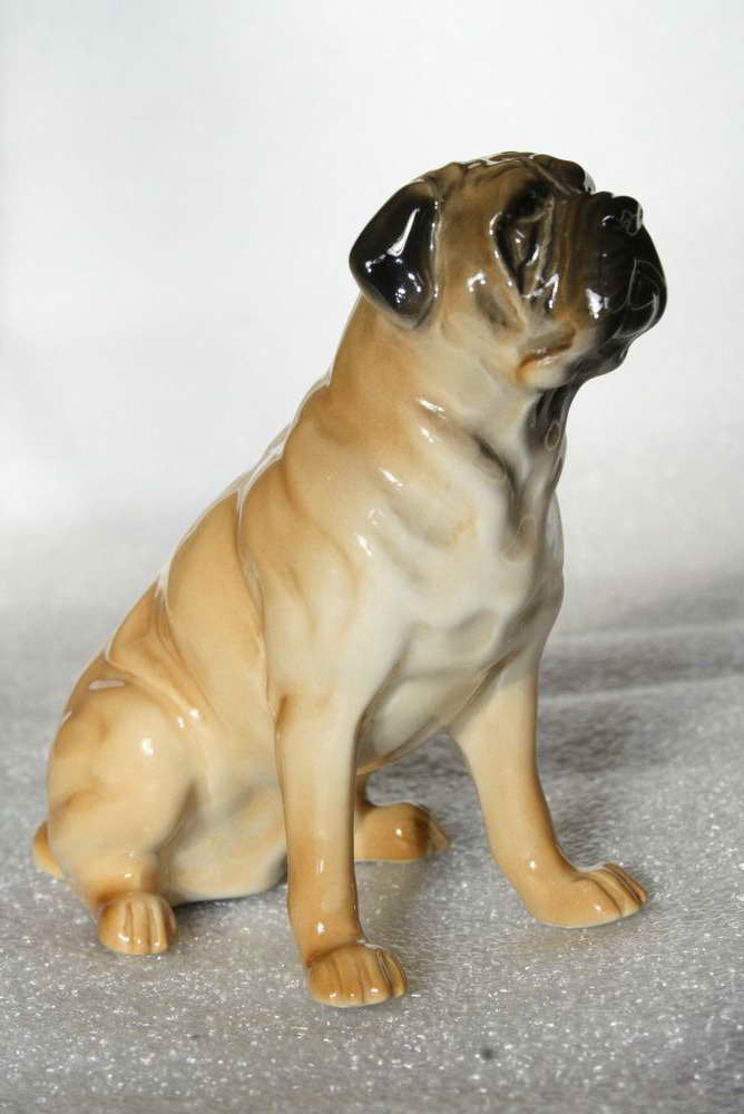 Bull Mastiff Statue